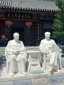 毛泽东/毛主席坐像